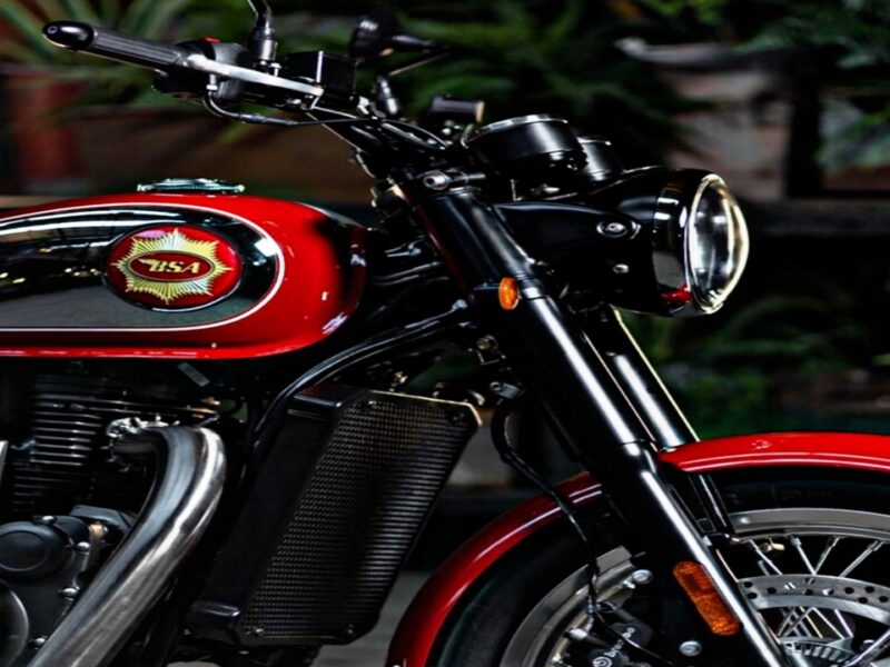 Mahindra BSA Gold Star 650