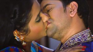 Aamrapli Nirahua Romance Video