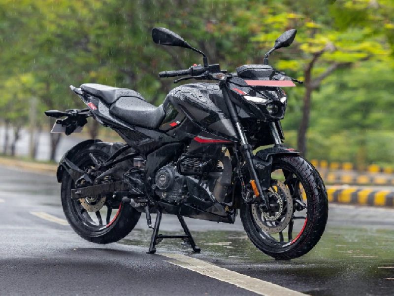 Bajaj Pulsar N160