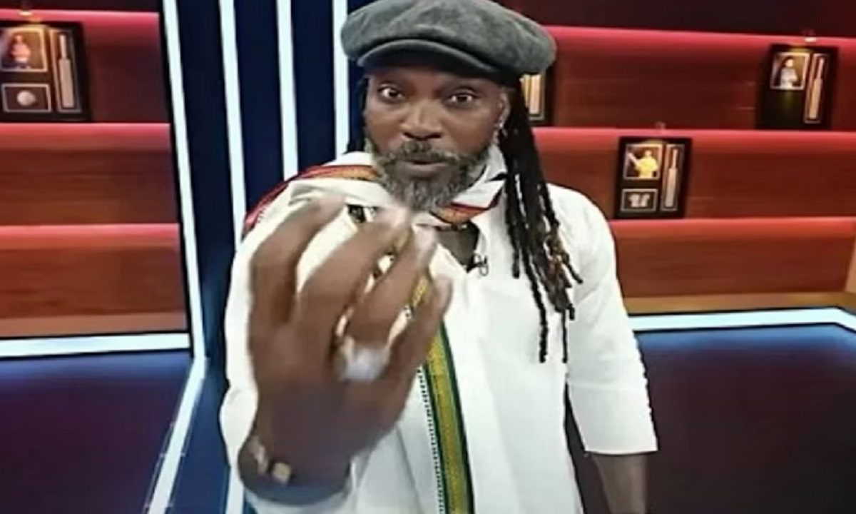 Chris Gayle Doing Bhojpuri Commentary