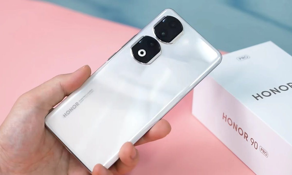 Honor 90 Pro smartphone