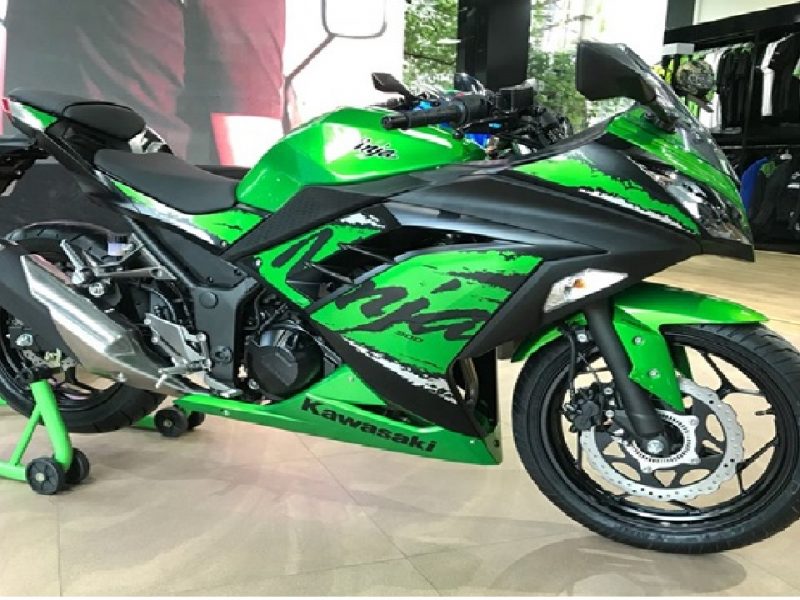 Kawasaki Ninja 300 Bike