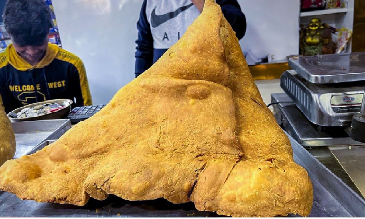 Bahubali Samosa