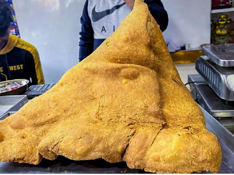 Bahubali Samosa