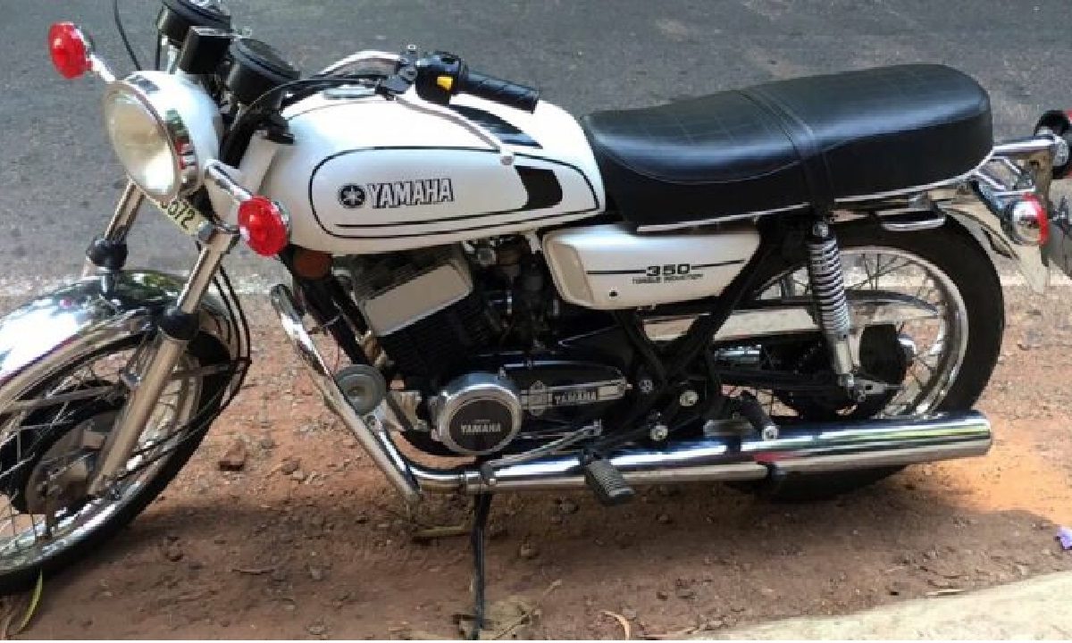 Yamaha RD350