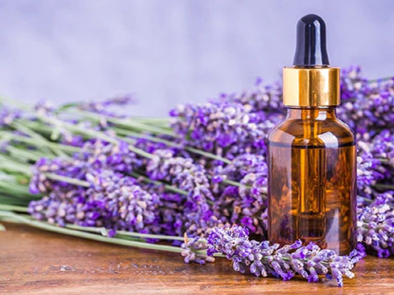 lavender oil for Glowing Skin