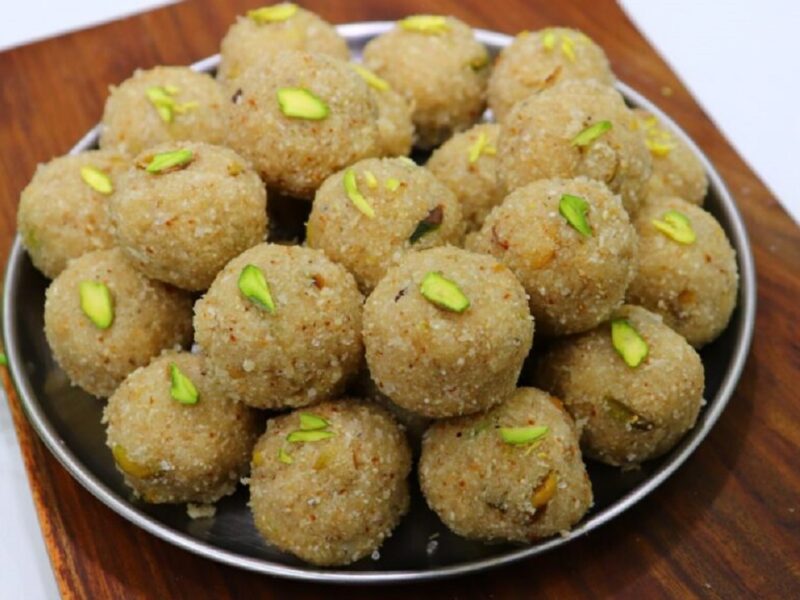 suji ke laddu