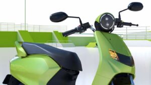 Ujaas eZY Electric Scooter