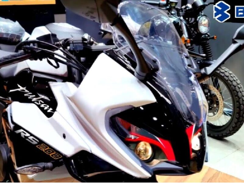 Bajaj Pulsar RS200