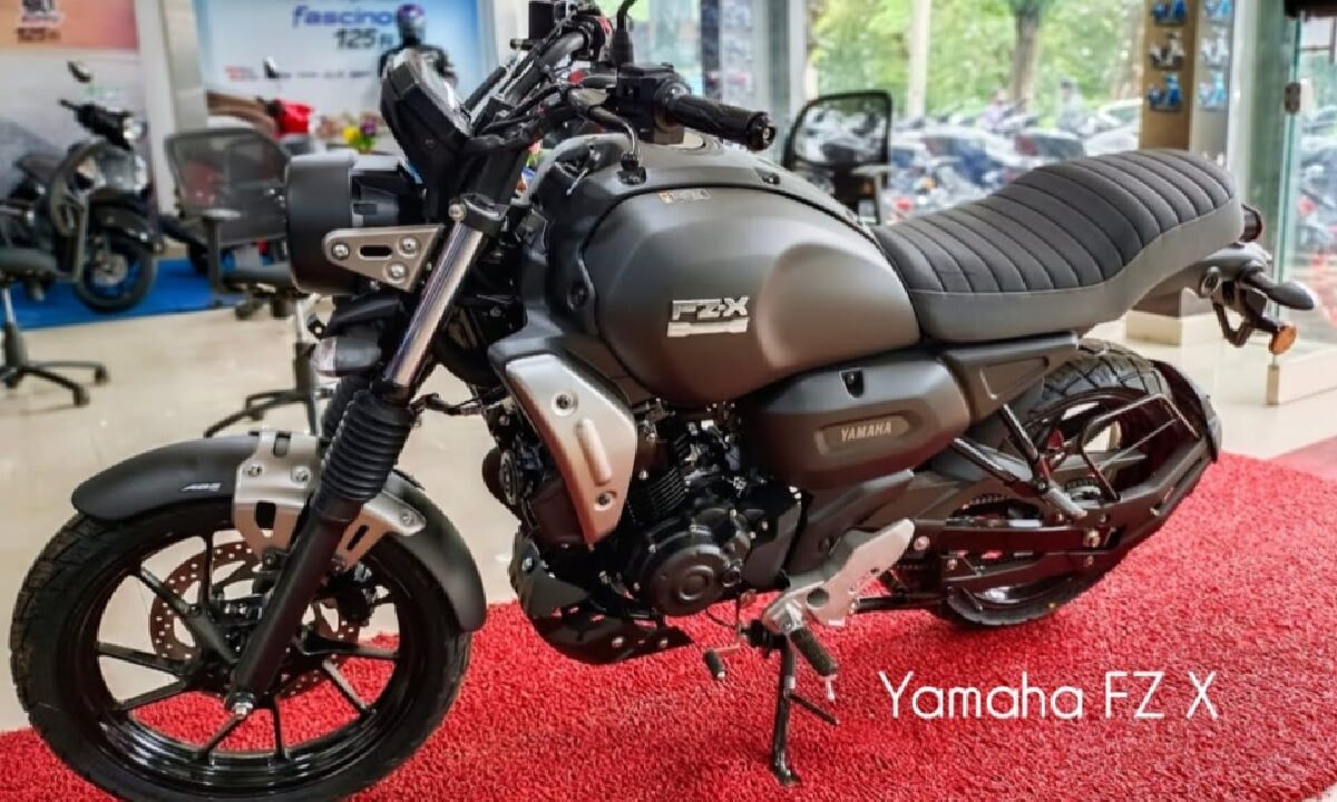 Yamaha FZ – X Bike
