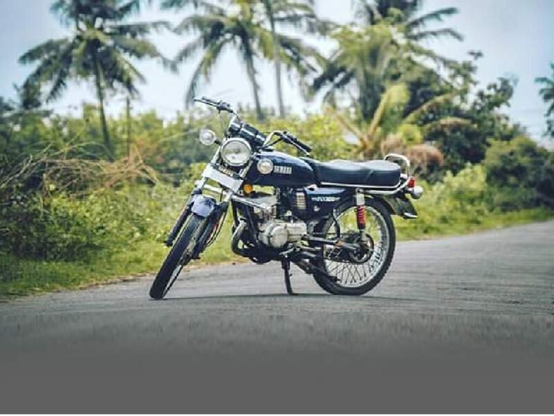 Yamaha RX 100