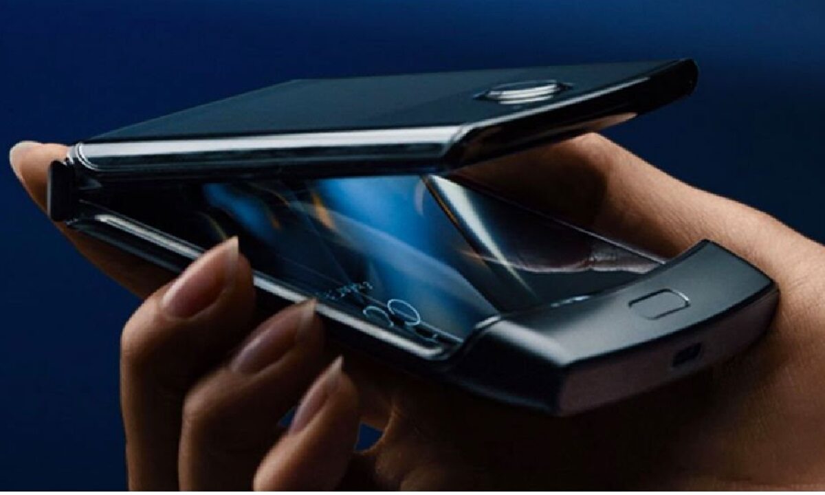 motorola-foldable-smartphone
