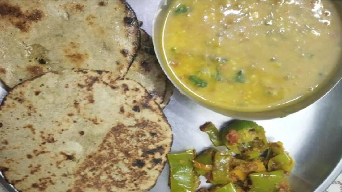 Desi Vegetable Increases In Winter Tastes Amazing With Millet Roti