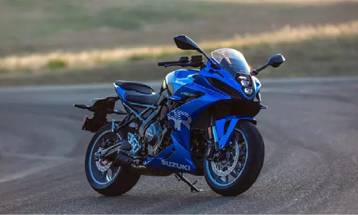 Suzuki GSX-8S