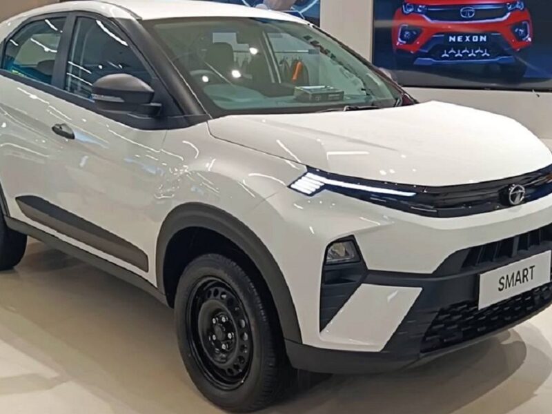 Tata Nexon Pure Manual Petrol