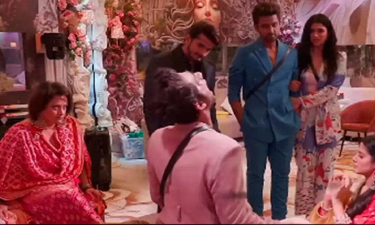 Abhishek Argues With Tehelka