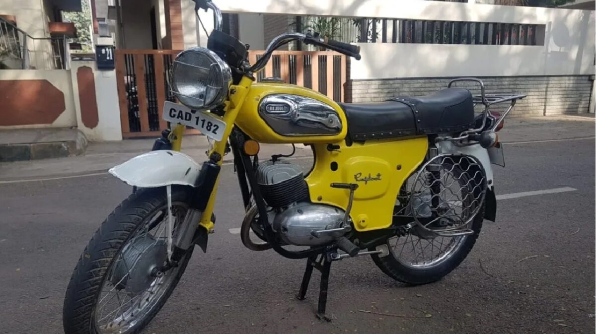 New Rajdoot Bike