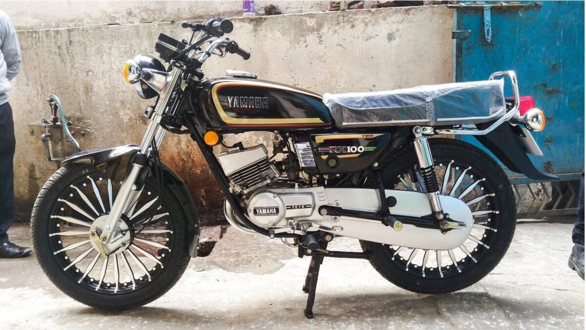 Yamaha RX 100