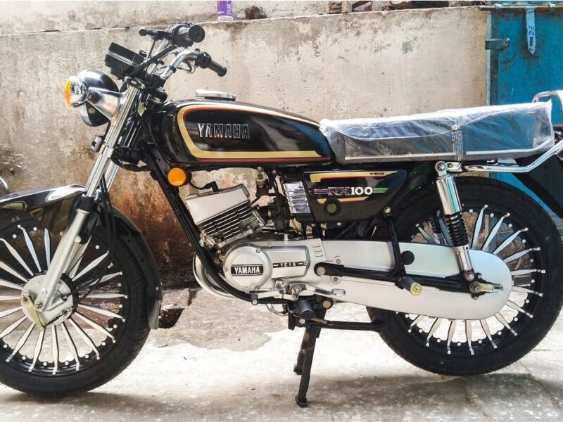 Yamaha RX 100