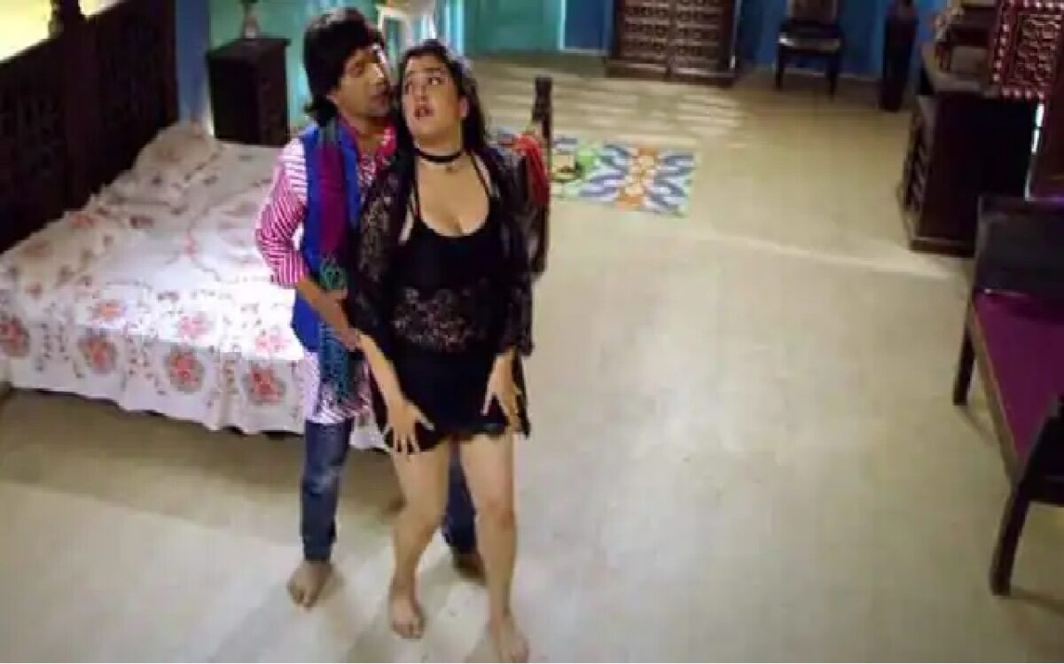 nirahua-and-amrapali-dubey
