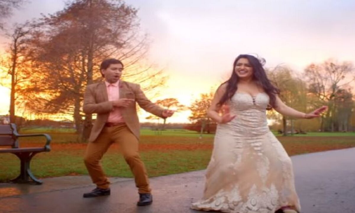 Amrapali and Nirahua's romance