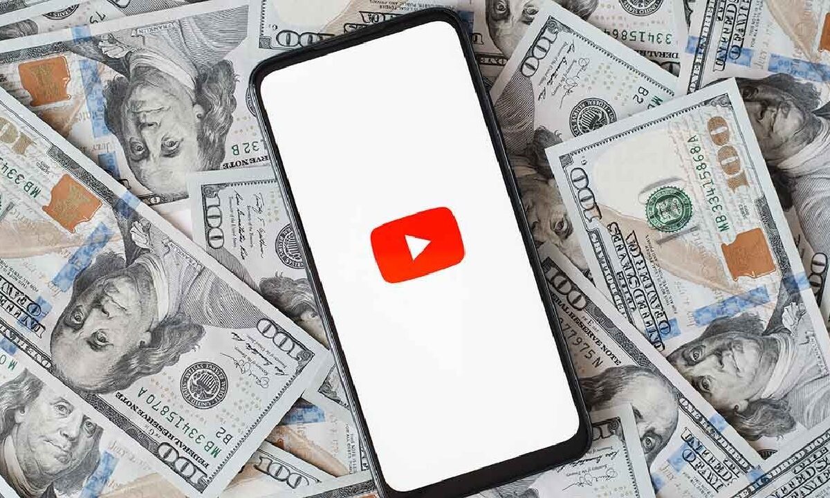 How To Make Money With YouTube By AI