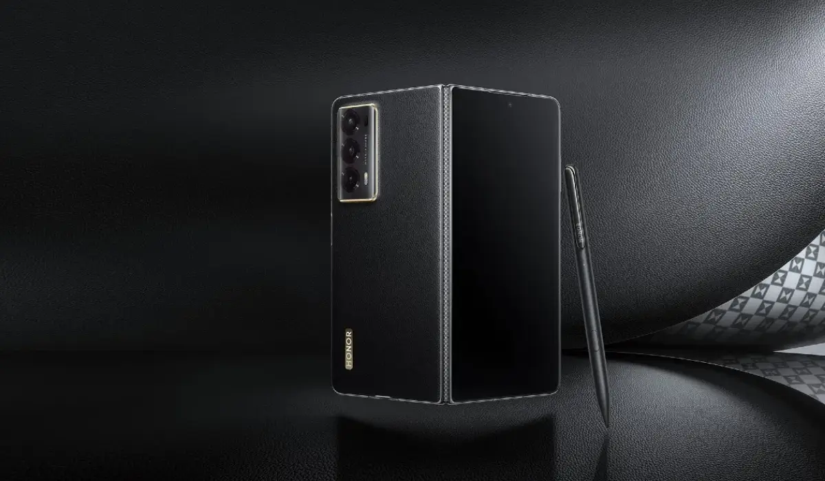 Honor Magic V2 Foldable Smartphone