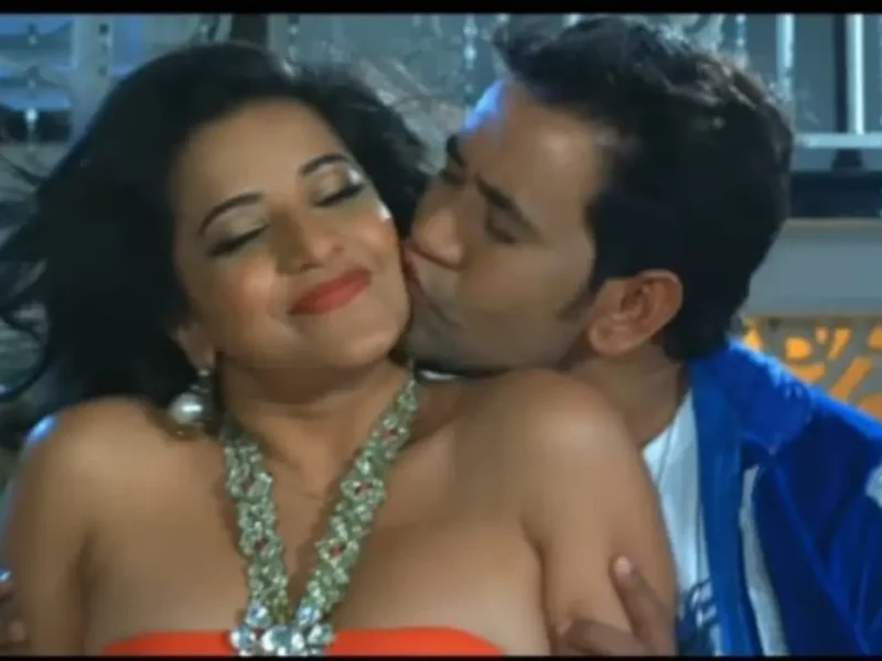 Nirahua Monalisa Viral Video