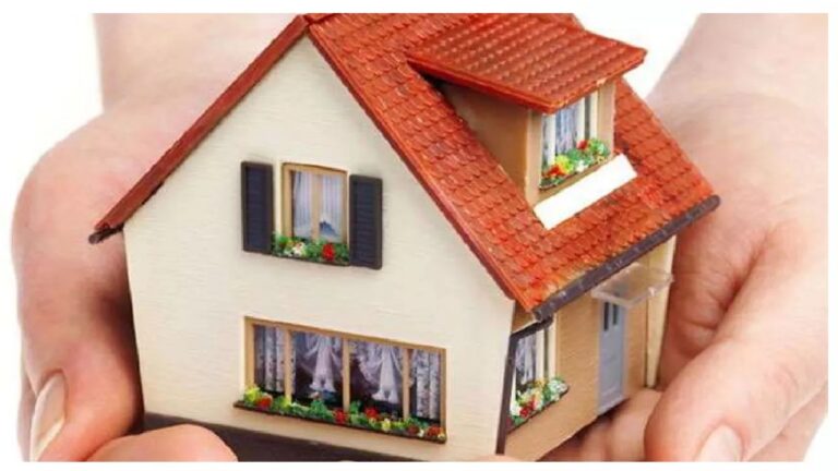 Vastu Tips: फ्लैट खरीदते वक़्त इन चीज़ों का रखें ख्याल, नहीं तो हो जाएगा सब बर्बाद