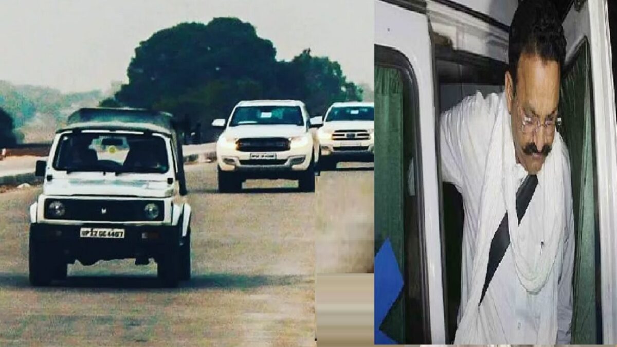 Vehicles near Mukhtar Ansari