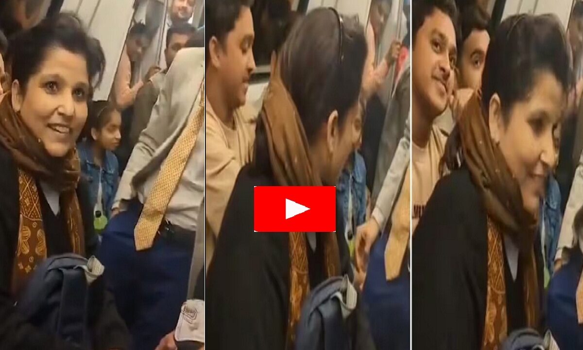 delhi metro viral video