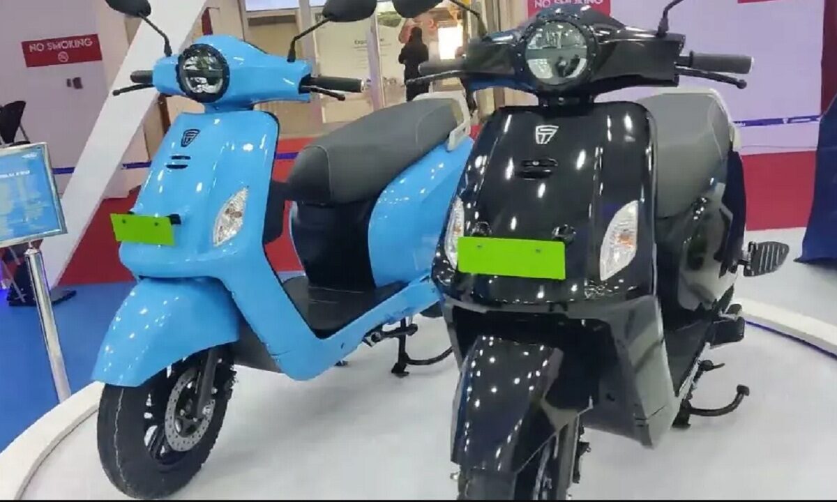 eblu Feo X Electric Scooter