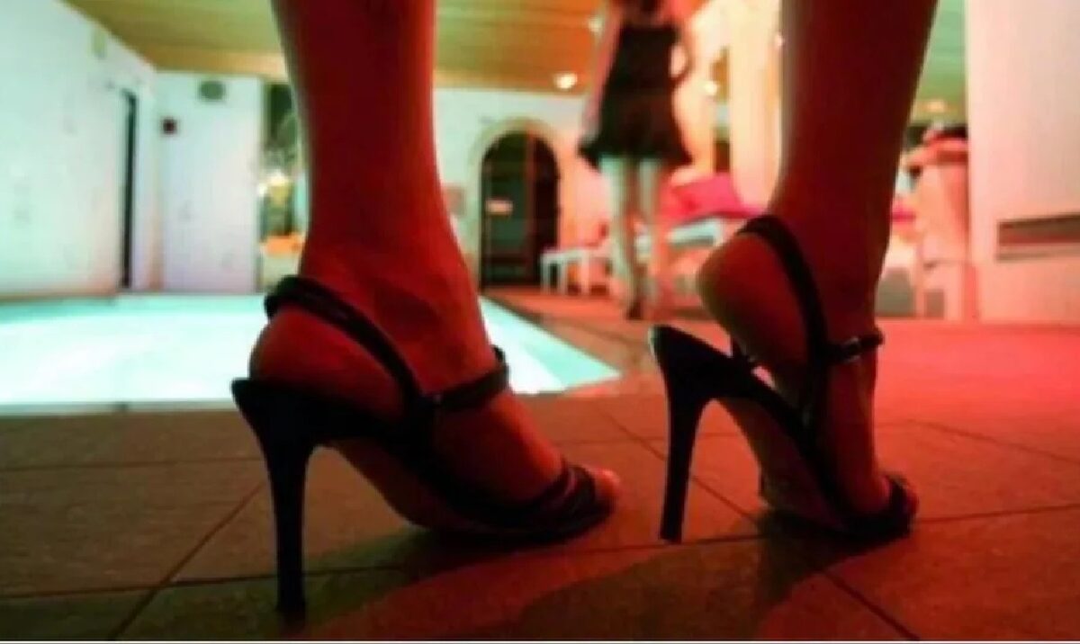 Lady IAS Officer Husband Caught