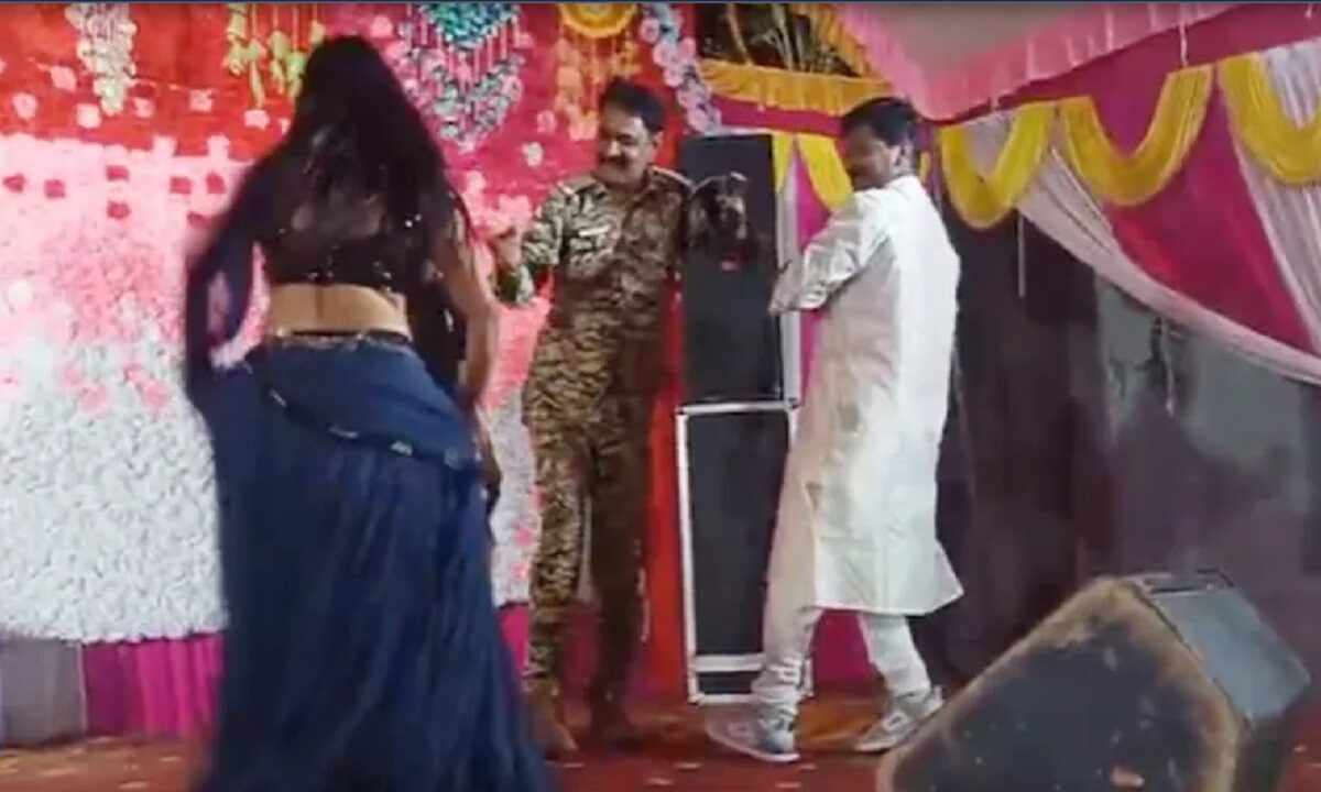 policeman dance video viral