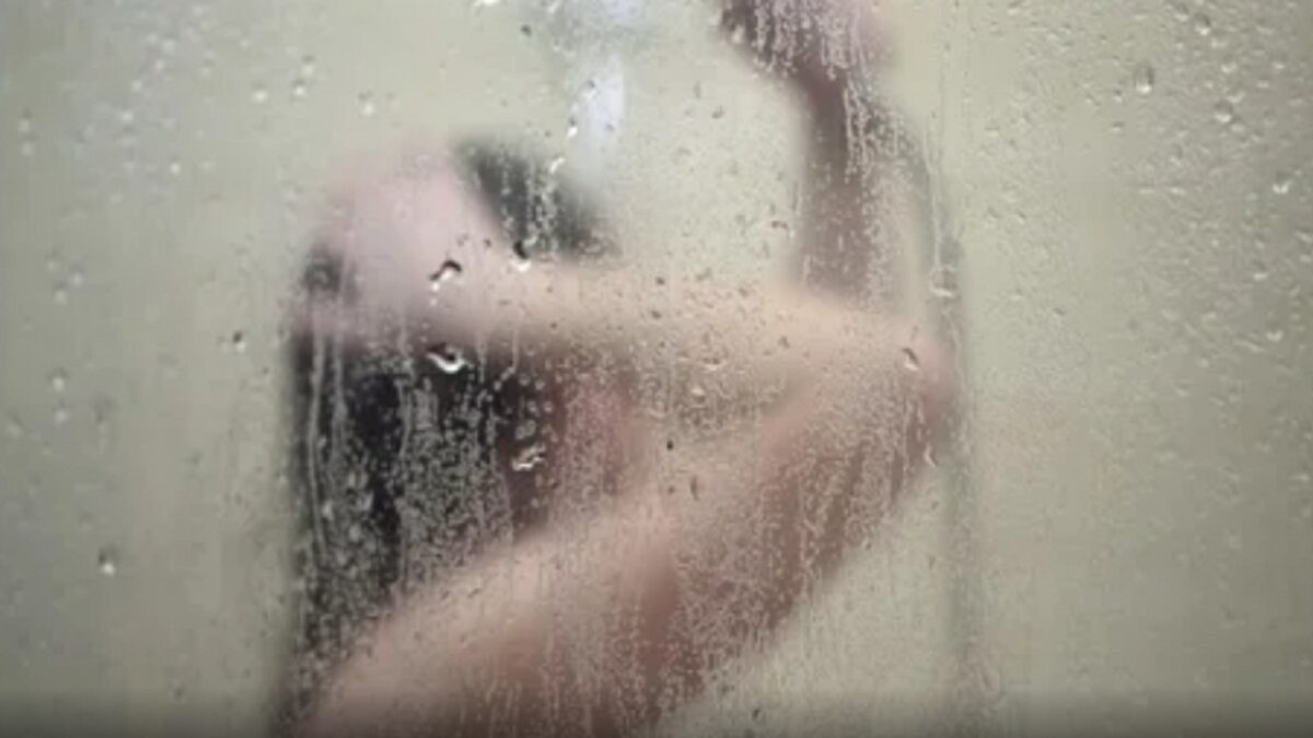 video of a girl taking bath