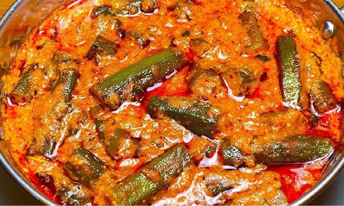 Bhindi Kadhi Making Process