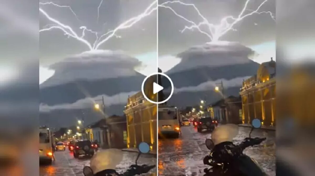 Lightning Strikes Video Viral