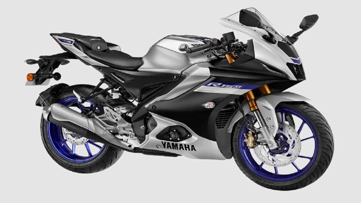 Yamaha R15M