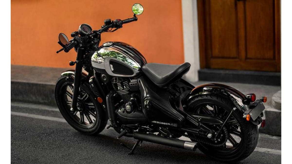 JAWA 42 Bobber