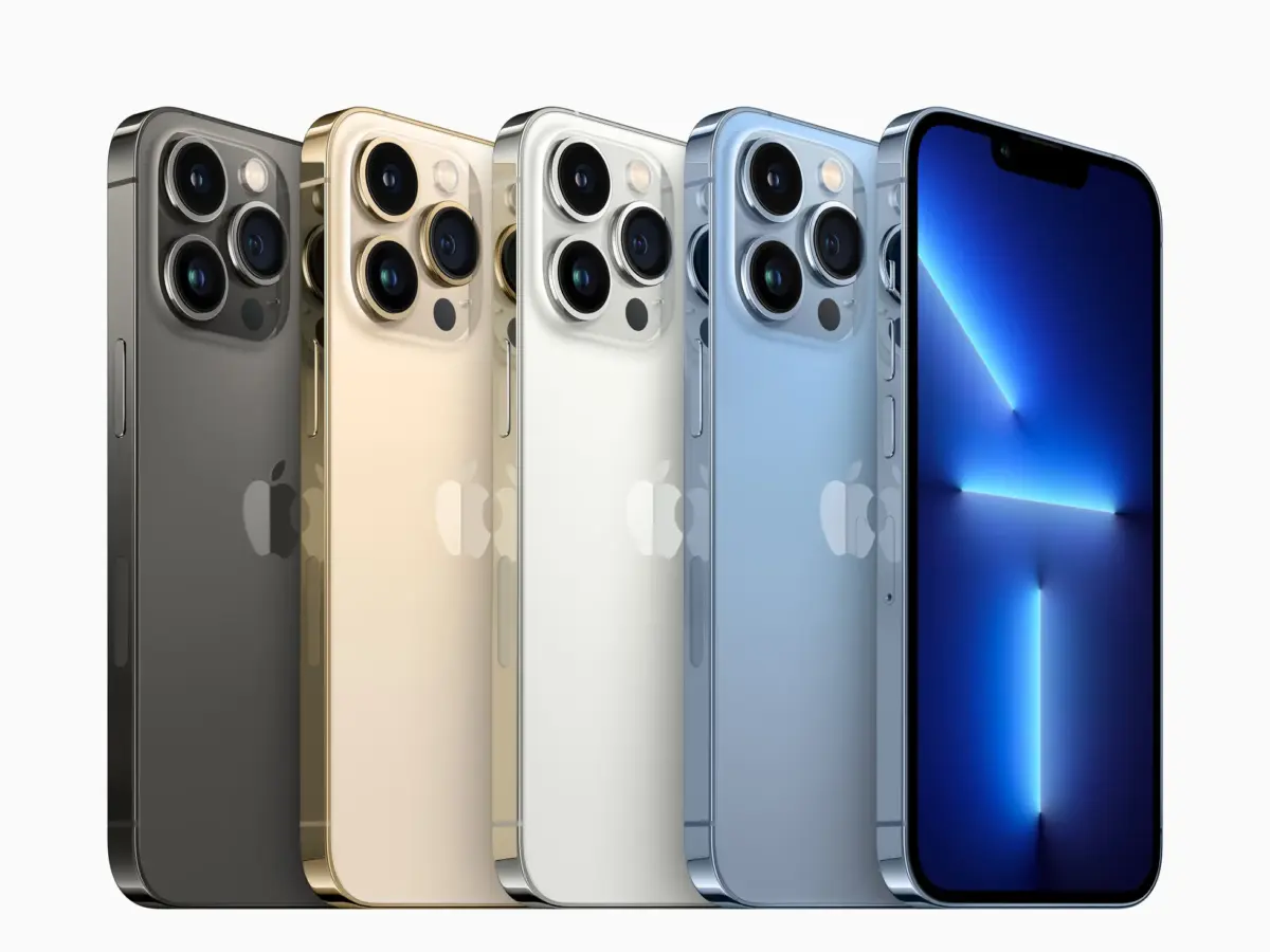 iPhone 13