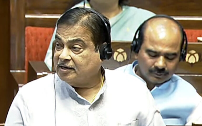 E20 एथेनॉल ब्लेंडिंग का पुरानी गाड़ियों पर नहीं होगा नुकसान, ये हैं नए मानक