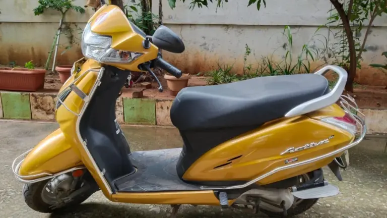 सिर्फ 5 हजार किमी. चली पुरानी Honda Activa घर ले आएं केवल 4000 रुपए में
